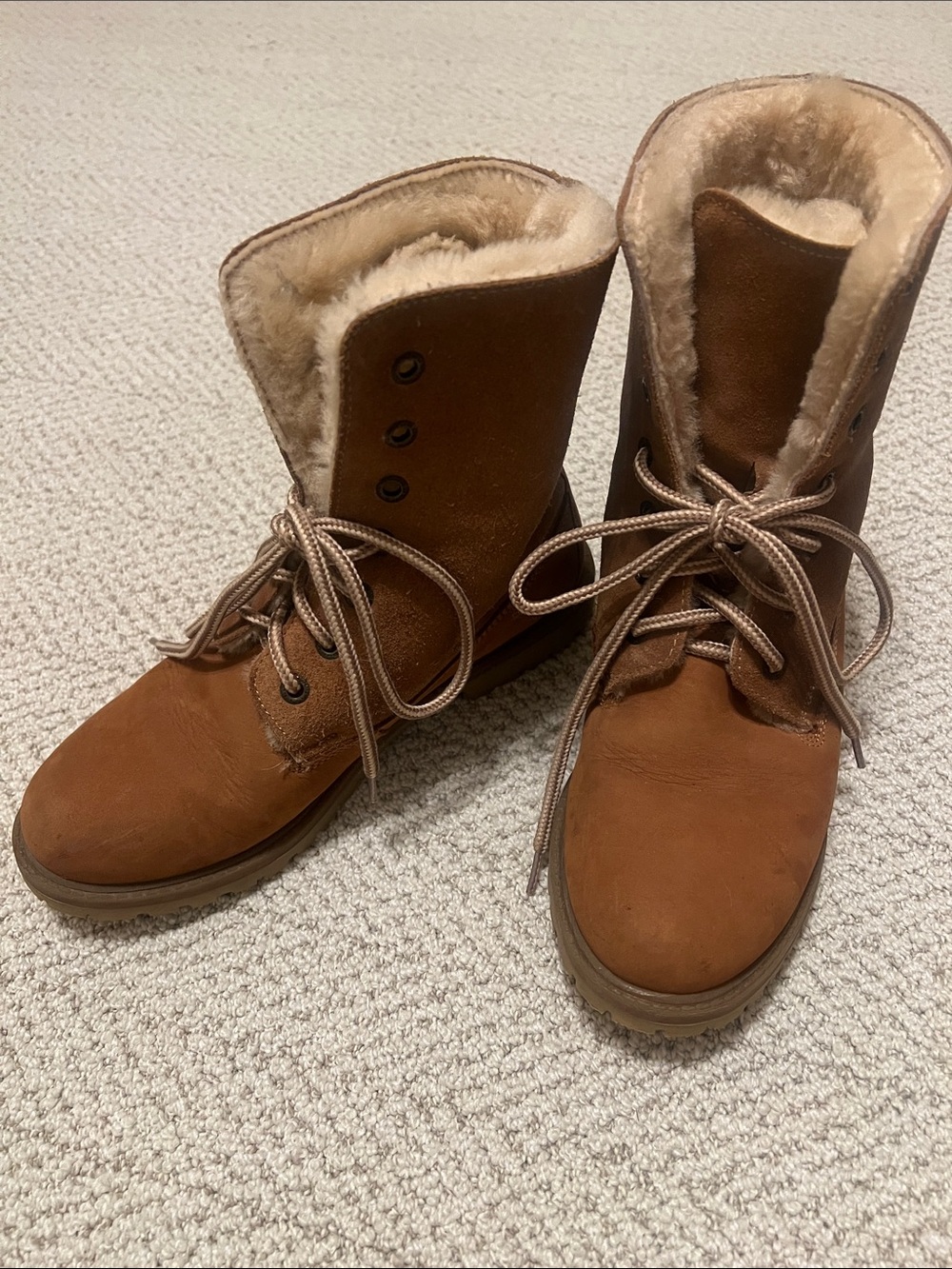 Women's wool Lined Brown Lace-Up Winter Boots